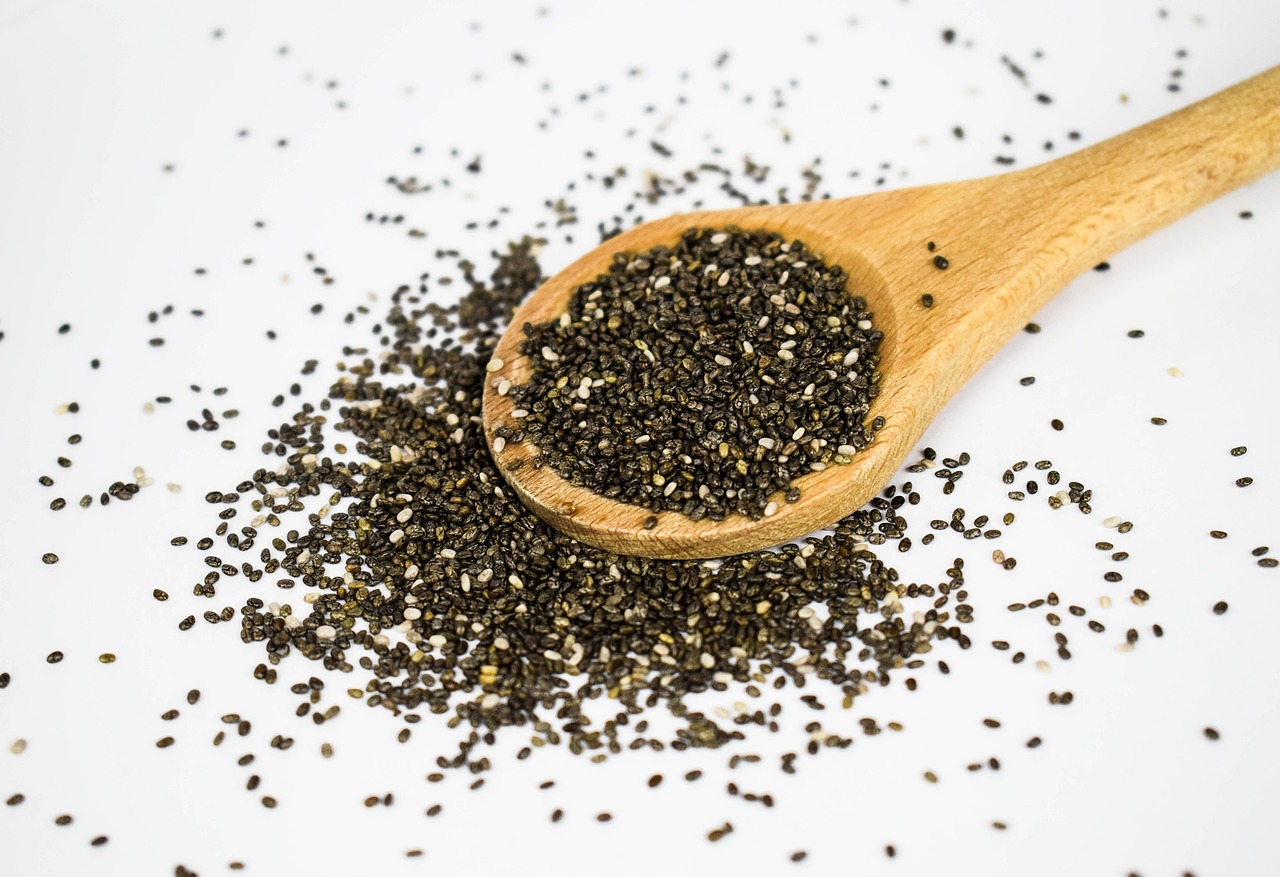 Tout savoir sur la tuile omega 10 : caractéristiques et avantages