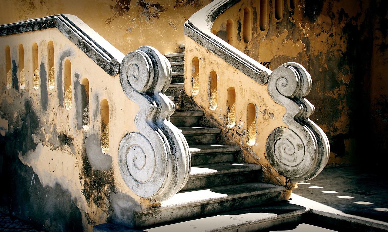 découvrez des idées et conseils pour aménager et décorer votre cage d'escalier afin d'optimiser l'espace et apporter du style à votre intérieur.