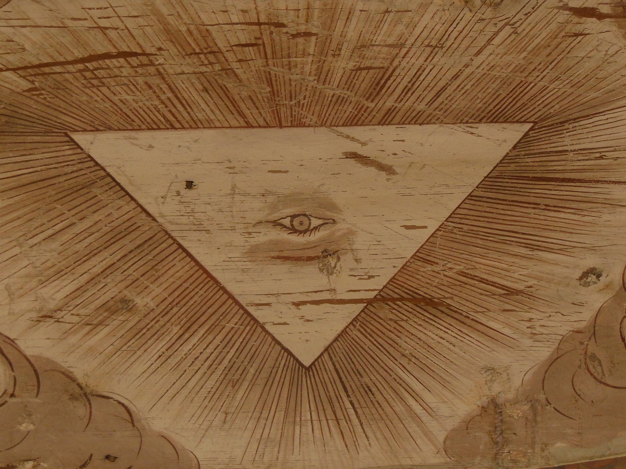 découvrez nos conseils et techniques professionnels pour peindre votre plafond avec succès et transformer l'ambiance de votre intérieur.